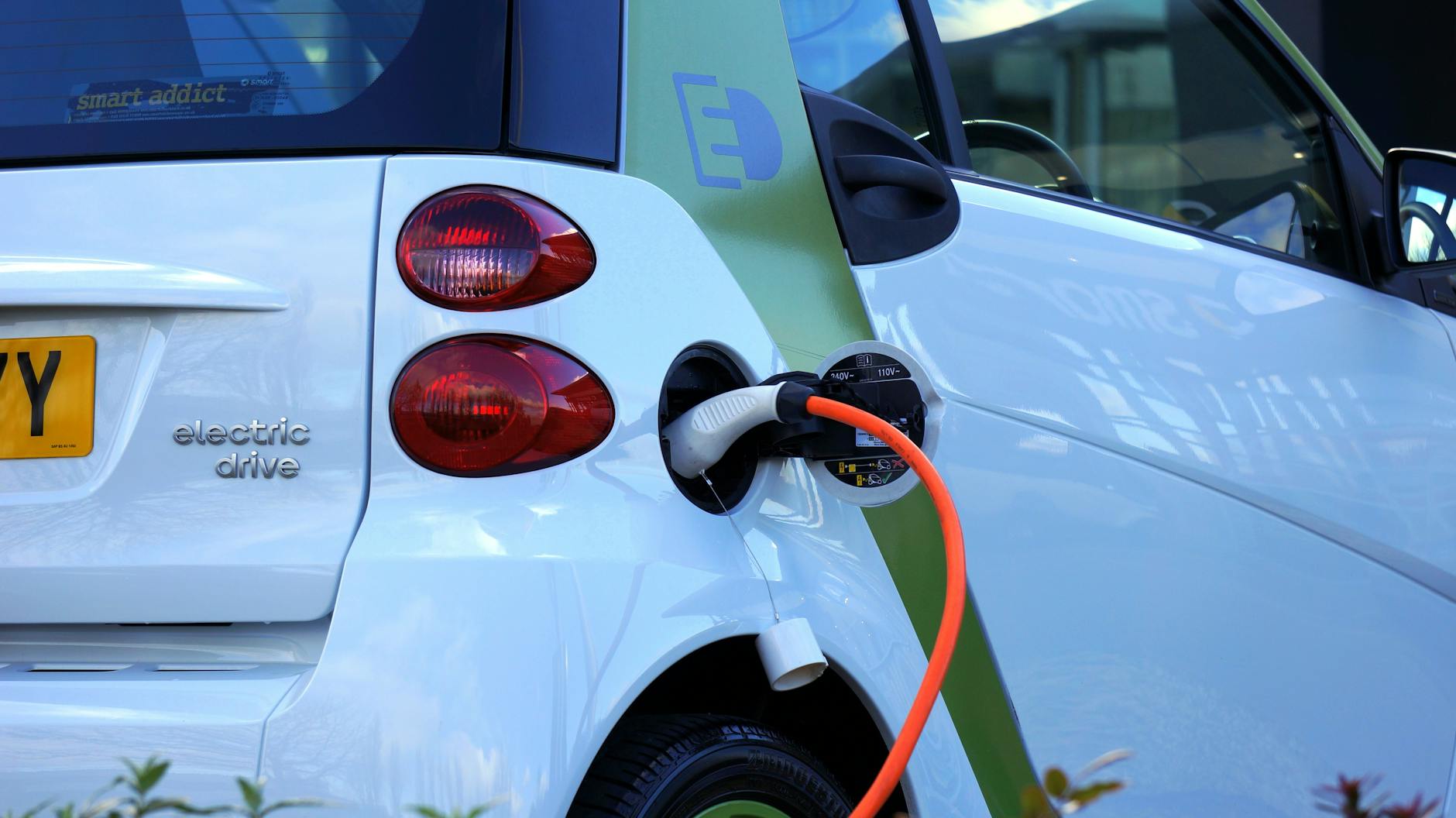 electric_vehicle_technology